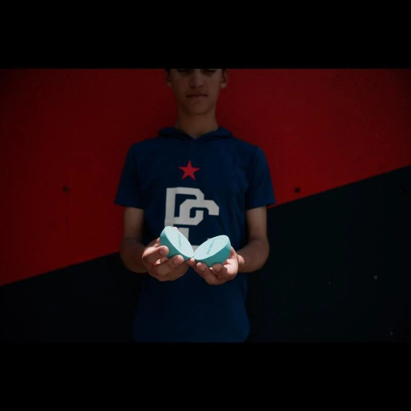 Thumb 4